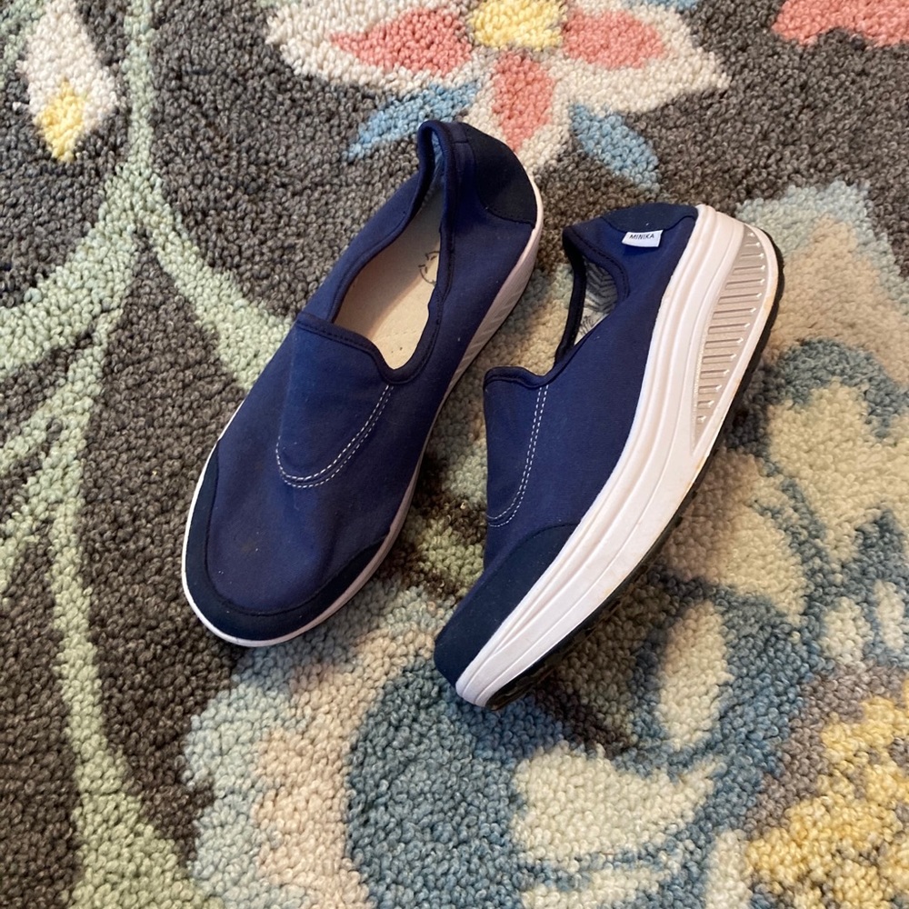 Minika sneakers